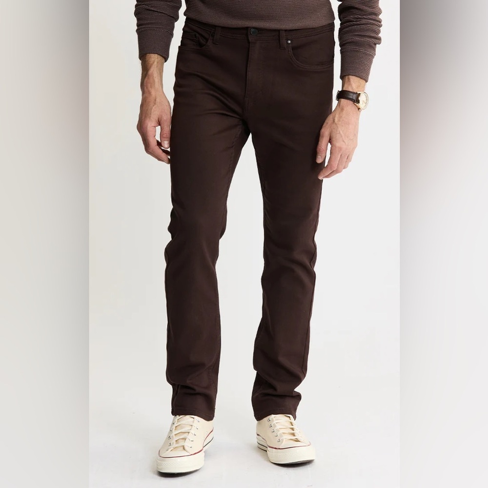 Jachs New York Men's Straight Fit Mid-Rise 5 Pocket Traveler Pant 32X32 Dk Brown